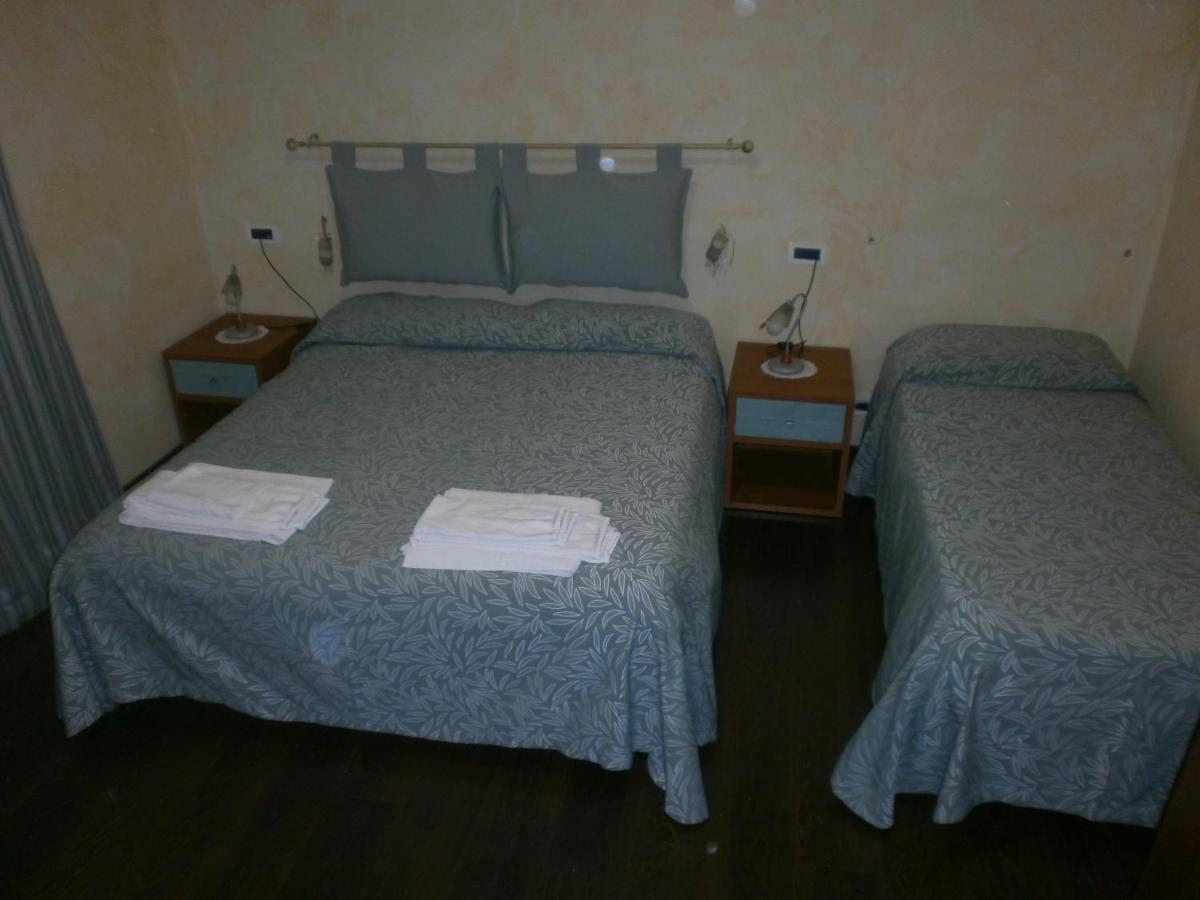 Albergo Vecchio Pavone Borgaro Torinese Eksteriør bilde